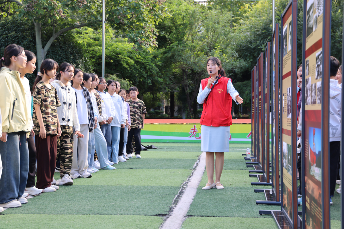 <strong>许昌市博物馆送“文博思政课</strong>