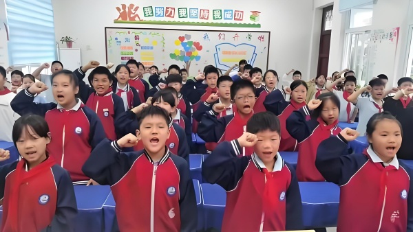 1757930475664601.jpg 4e025707-0144-40f5-970a-d937519635b1.jpg