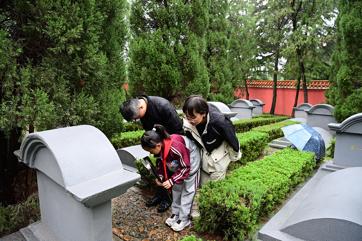 1758188556118351.jpg 微信图片_20250918171336.jpg