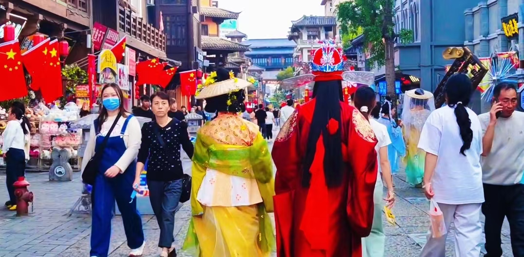 1759975866721793.jpg 微信图片_20251009100913.jpg