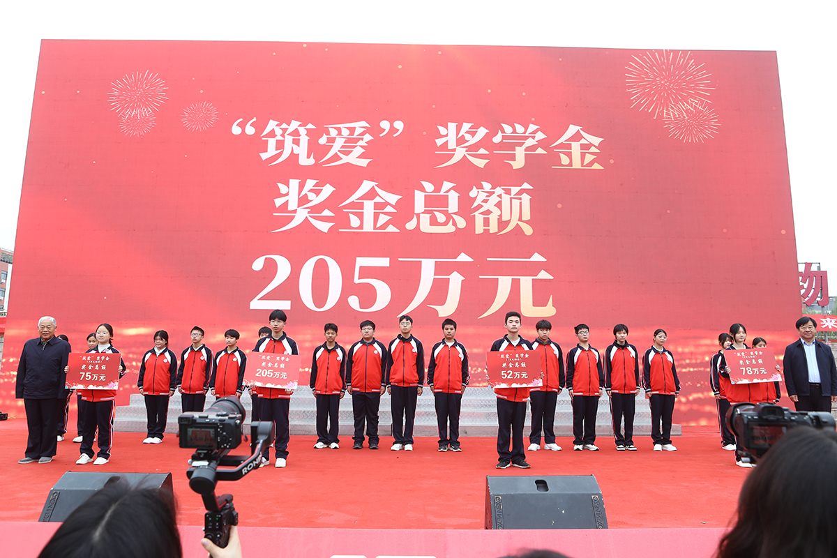 1760238050725068.jpg 1DXS0709.JPG